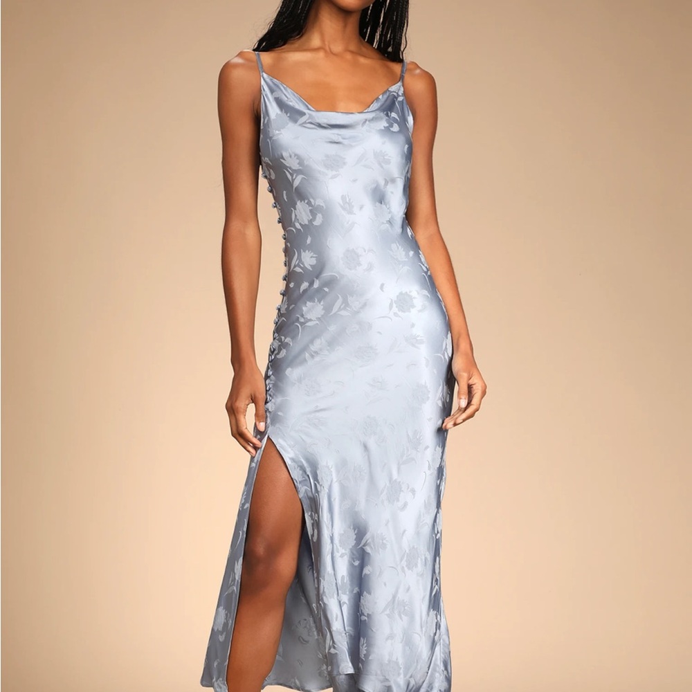 Lulu's Blue Floral Midi Dress